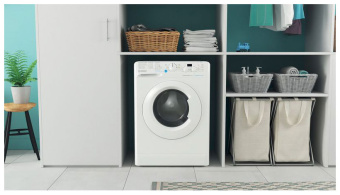 Стиральная машина Indesit BWSD 61051 WWV RU белый