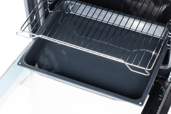Духовой шкаф электрический Gorenje BO6735E02BK черный