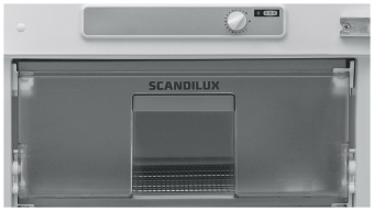 Встраиваемая морозильная камера Scandilux FBI109 белый