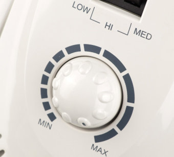 Радиатор масляный Vitek VT-1704 1500Вт белый