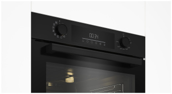 Духовой шкаф электрический Beko BBIM11301B черный
