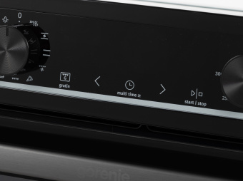 Духовой шкаф электрический Gorenje BO6735E02BK черный