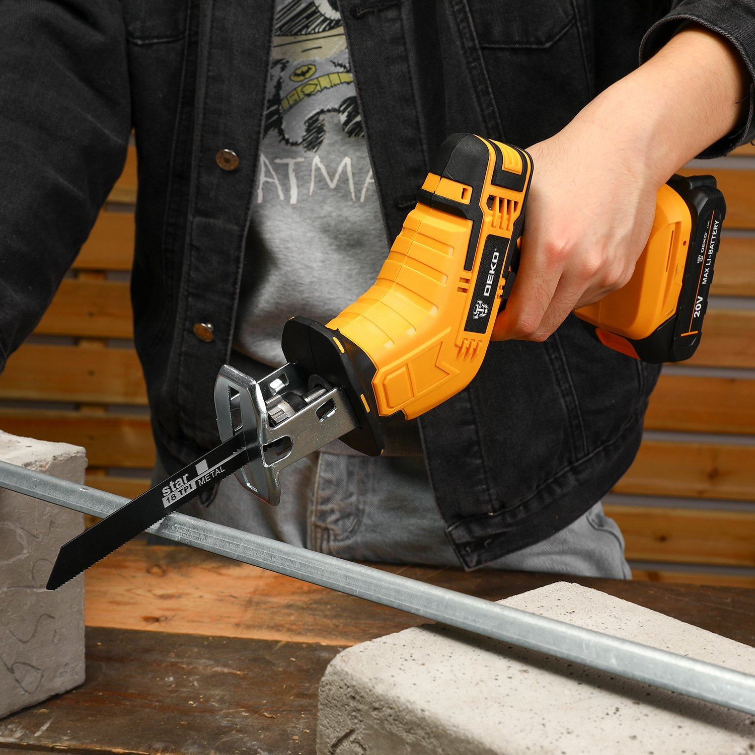 пила сабельная сетевая deko dkrs1000. Deko dkrs1000. 0ач. 0ач. аккумуляторная пила deko.