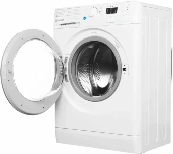 Стиральная машина Indesit BWSA 7109 WSV белый