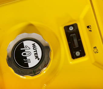 Генератор Huter DN2700i 2.7кВт