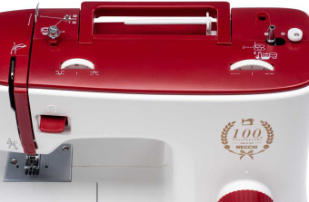 Швейная машина Necchi 2422 белый