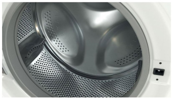 Стиральная машина Indesit BWSE 81293X WSV RU белый