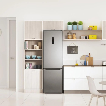 Холодильник Indesit ITS 5180 G серебристый